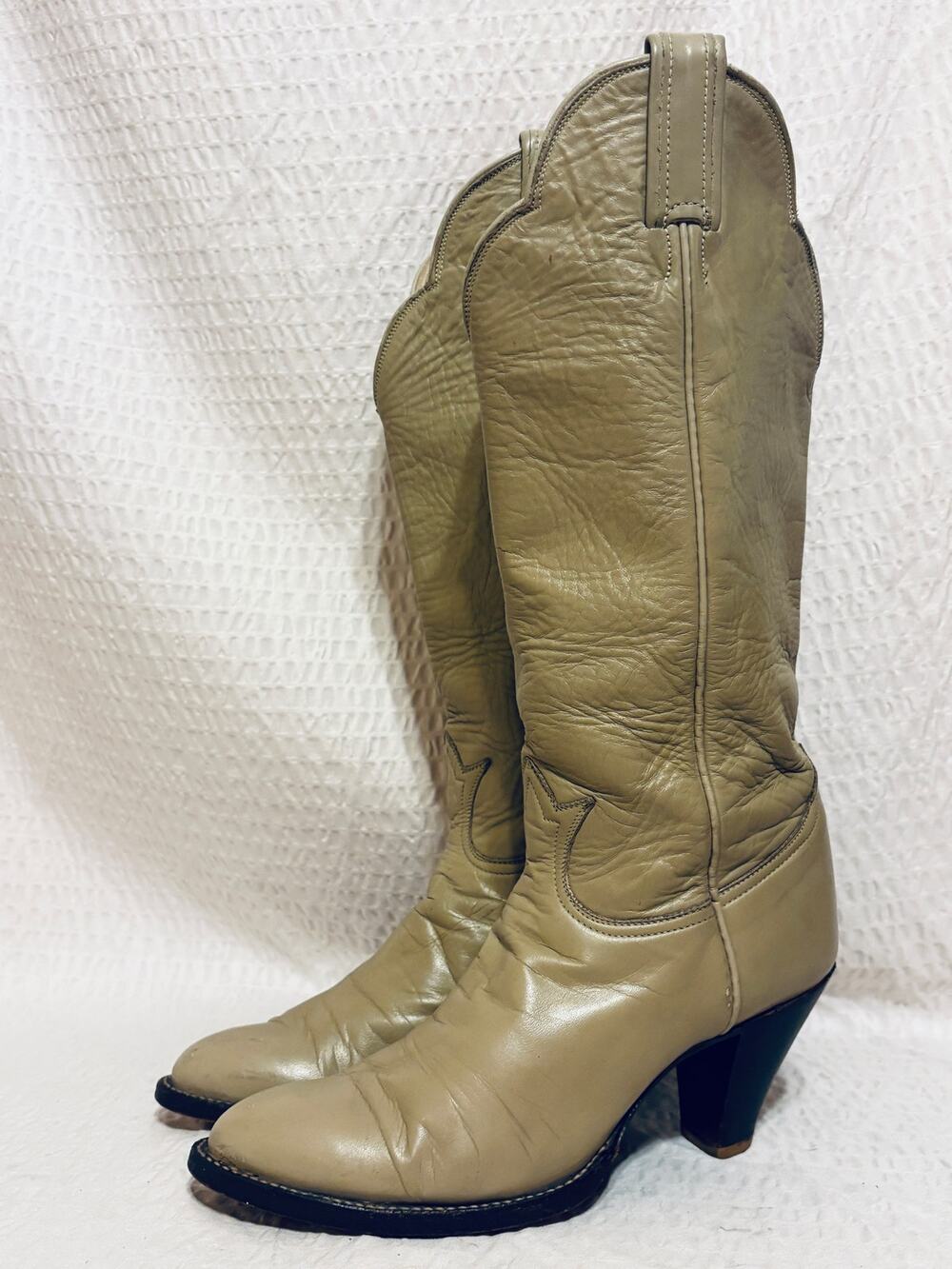 Tony Lama Olive Green Leather Cowboy Heeled Boots